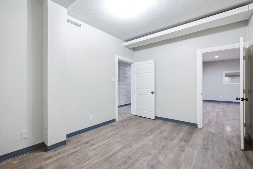 More Photos Of 247 E Highland Ave, San Bernardino Office Residential For Sale