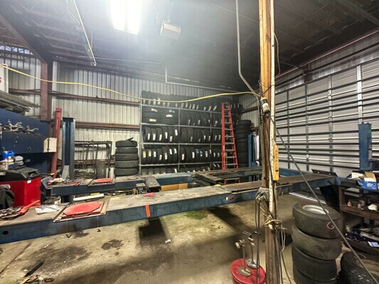 More Photos Of 1590 S McCall Rd, Englewood Auto Repair For Sale