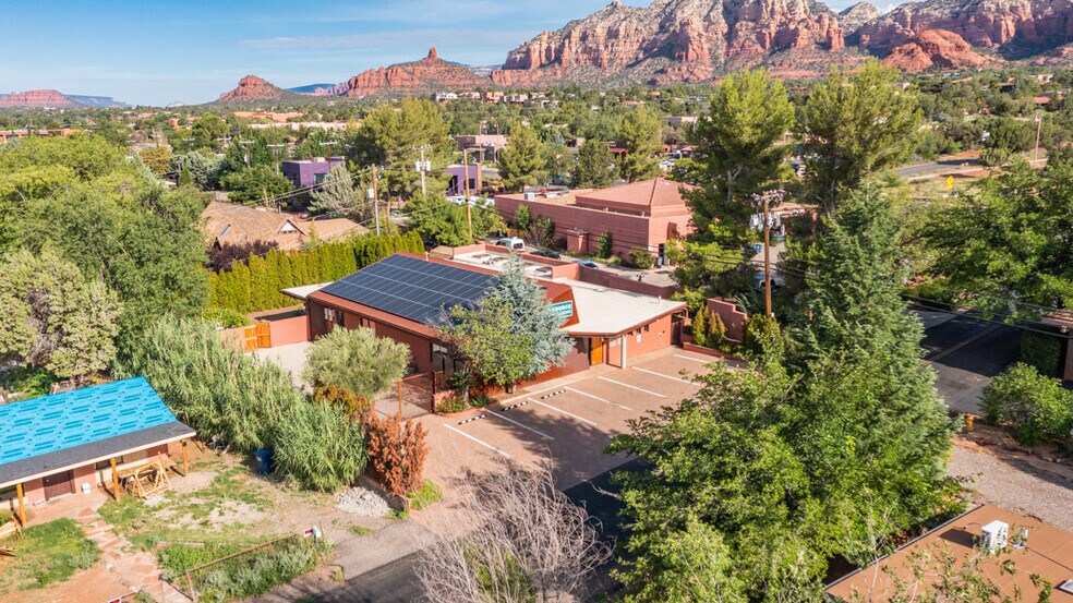 More Photos Of 45 Birch Blvd, Sedona Medical For Lease