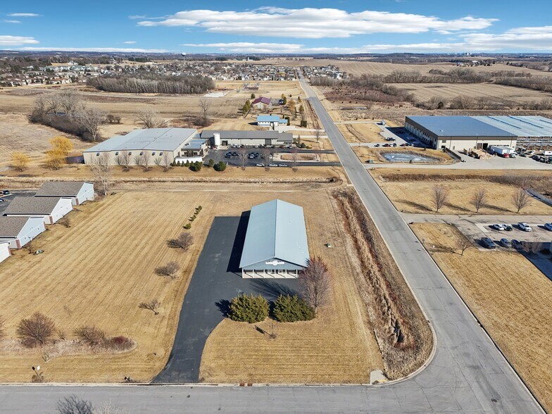 More Photos Of 680 Enterprise Dr, Lake Mills General Retail For Sale