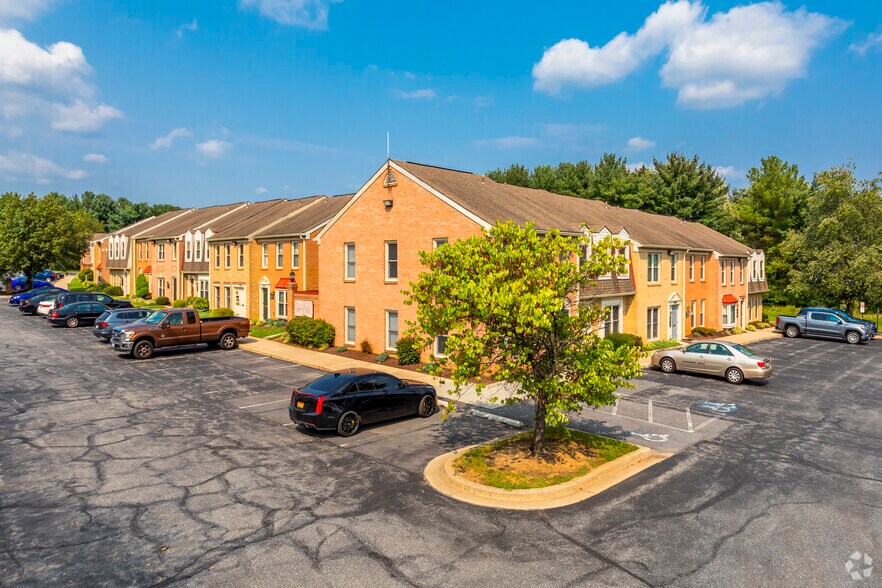 More Photos Of 15815-15825 Crabbs Branch Way, Derwood Office For Sale