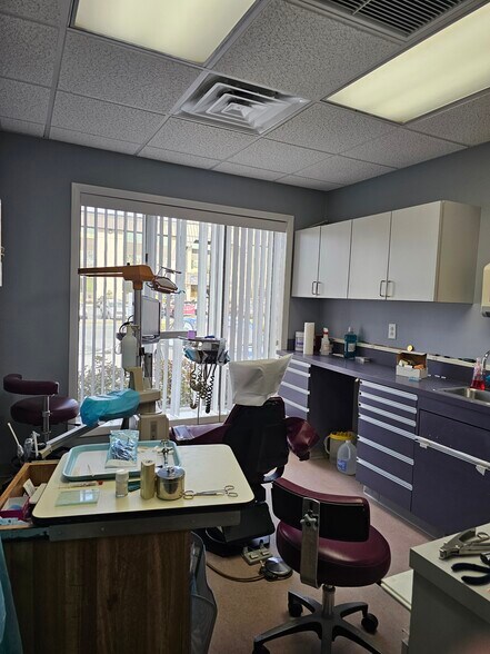 More Photos Of 1108 E Chocolate Ave, Hershey Medical For Sale