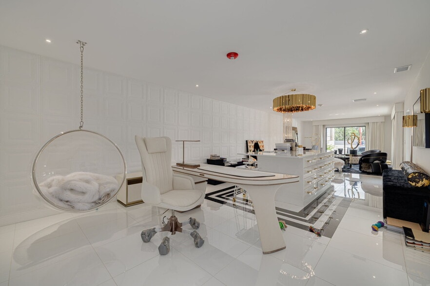 More Photos Of 4608 W Kennedy Blvd, Tampa Office For Lease