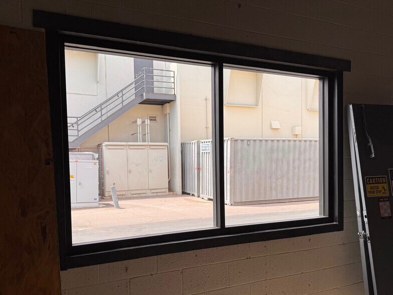 More Photos Of 111 S Dobson Rd, Mesa Unknown For Lease