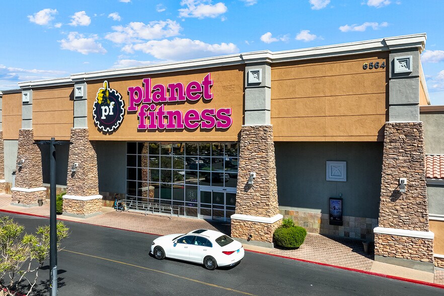 More Photos Of 6592 N Decatur Blvd, Las Vegas General Retail For Lease