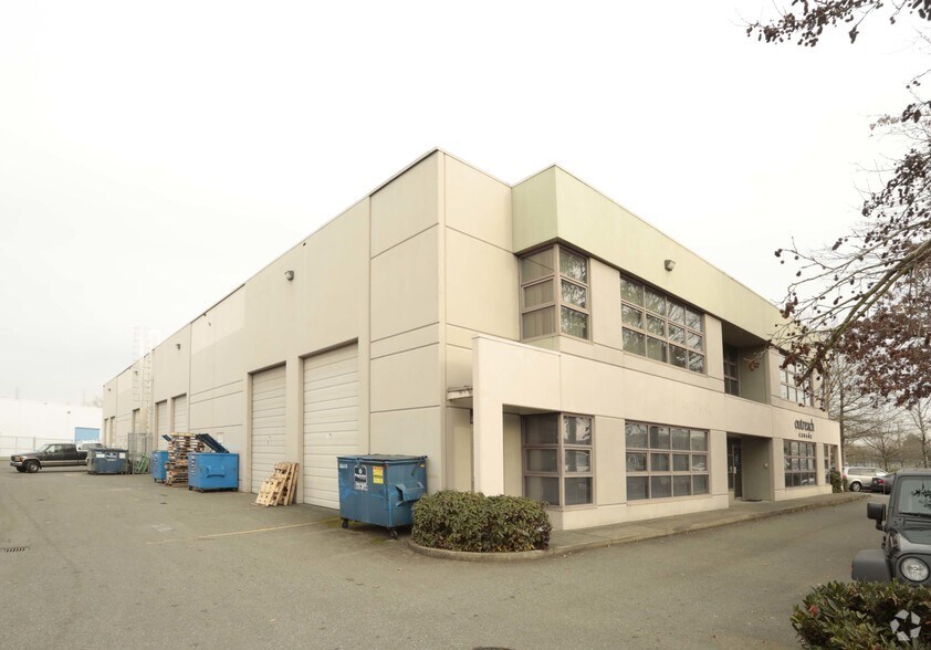 More Photos Of 7201 72nd St, Delta Manufacturing For Lease