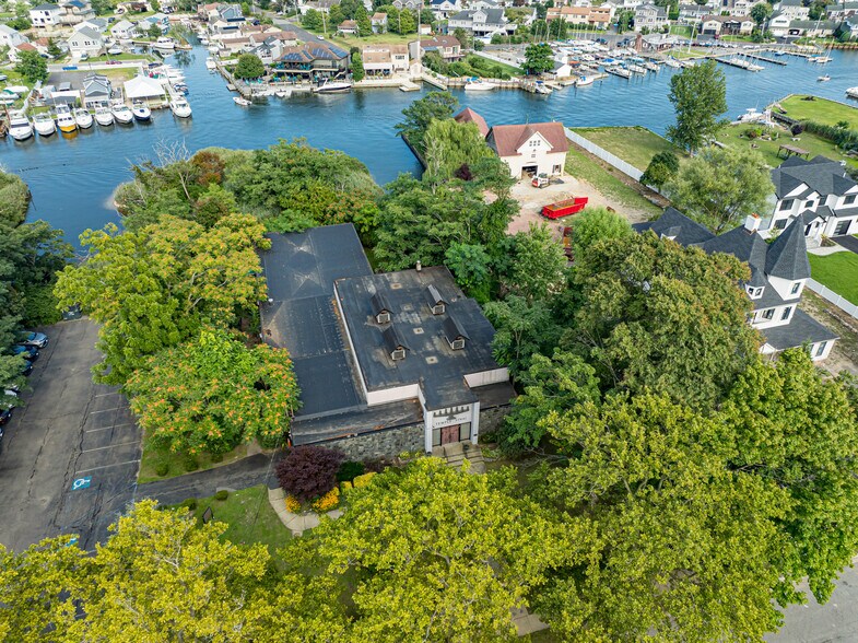 More Photos Of 270 Clocks Blvd, Massapequa Religious Facility For Sale