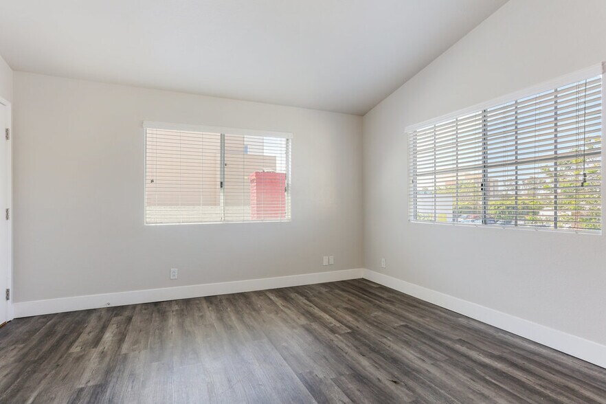 More Photos Of 4337-4339 38th St, San Diego Apartments For Sale