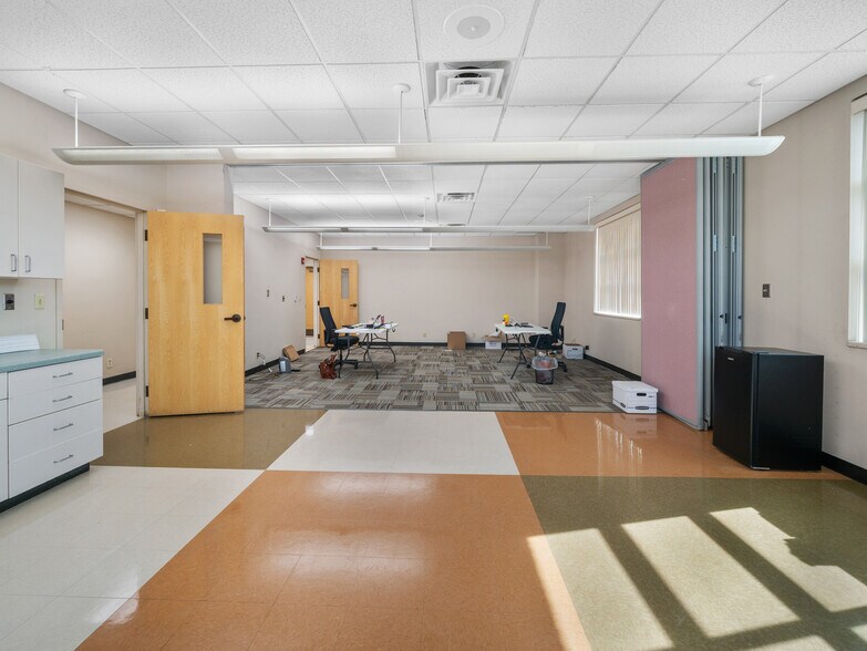 More Photos Of 1122 S Adams St, Laramie Medical For Sale