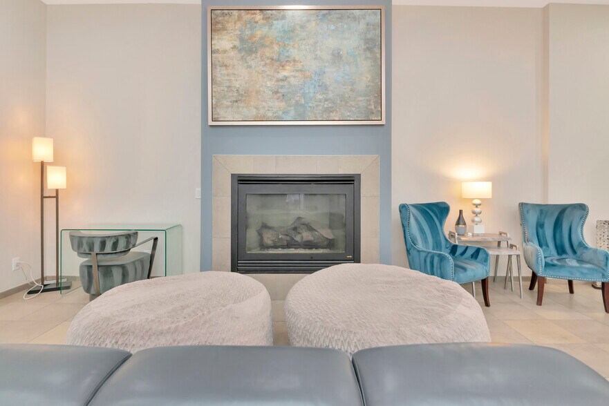 More Photos Of 1345 2nd St, Sarasota Office Residential For Sale