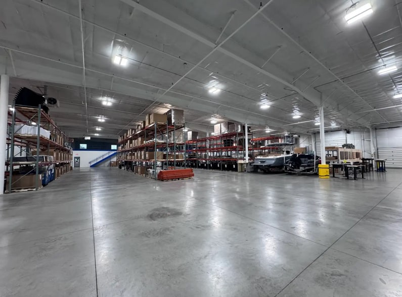 More Photos Of 1900 Lamar Ct, Holland Industrial For Lease