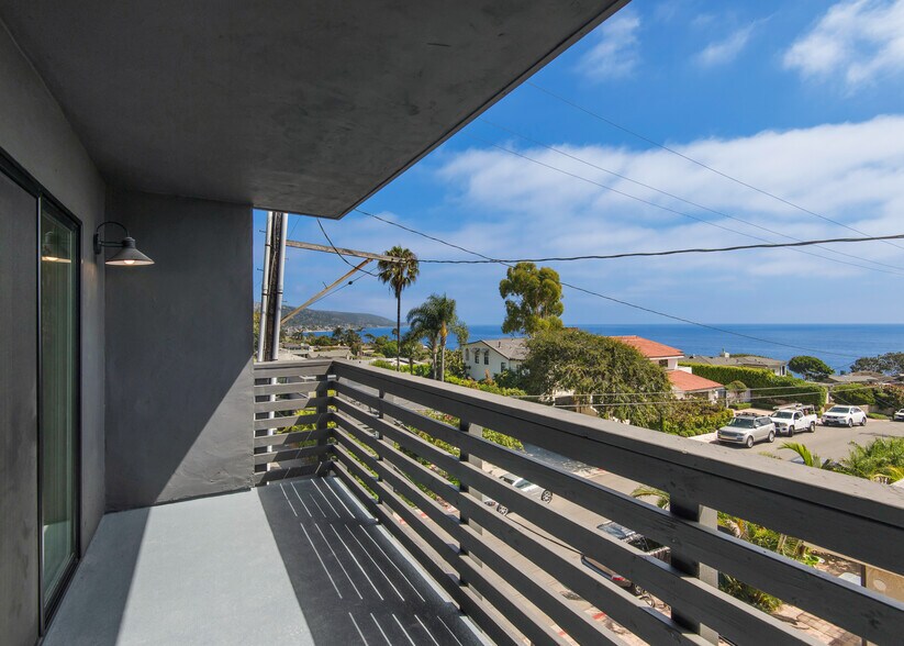 More Photos Of 1105 N Coast Hwy, Laguna Beach Apartments For Sale