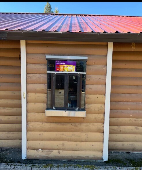 More Photos Of 69990 E Highway 26, Rhododendron Freestanding For Lease