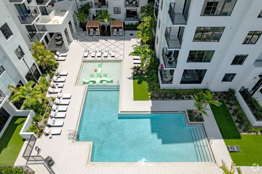 More Photos Of 609 2nd St, West Palm Beach Apartments For Lease