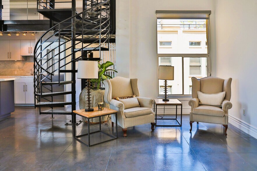 More Photos Of 108 W 2nd St, Los Angeles Apartments For Sale