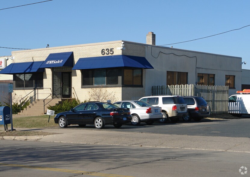 More Photos Of 635 N Fairview Ave, Saint Paul Office For Sale