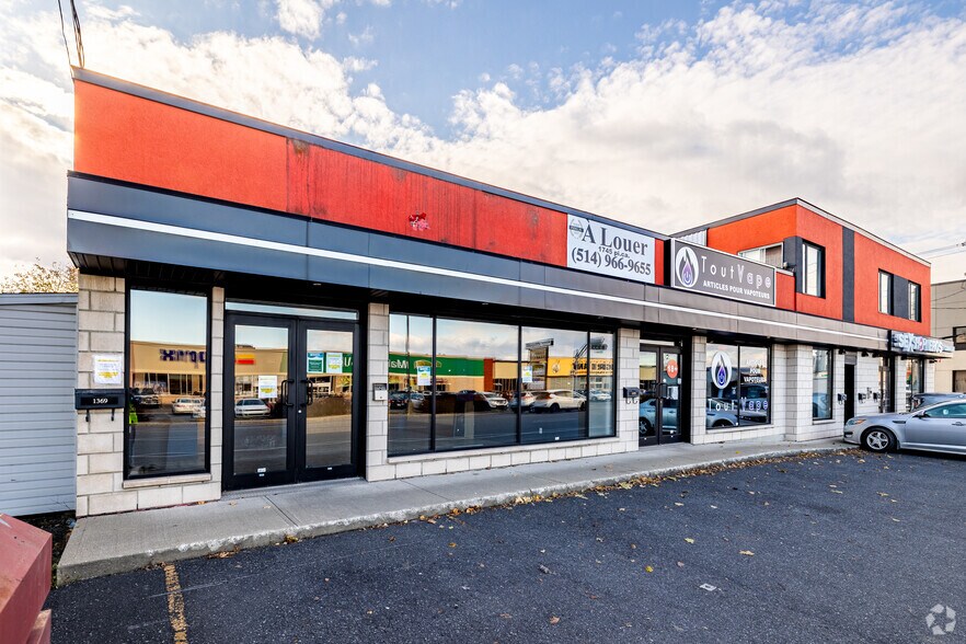More Photos Of 1369-1385 Boul Choquette, Saint-hyacinthe Storefront Retail Office For Lease