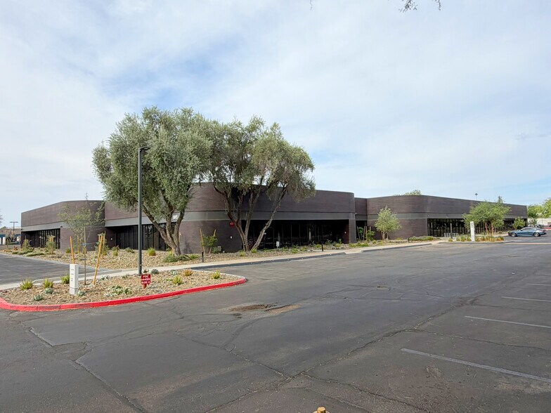 More Photos Of 14505 N Hayden Rd, Scottsdale Unknown For Lease
