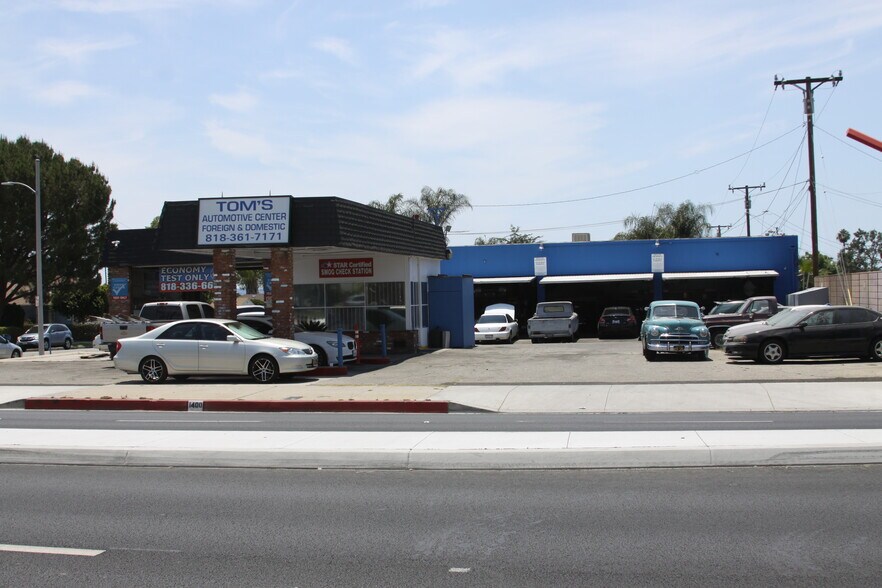 More Photos Of 1400 Glenoaks Blvd, San Fernando Auto Repair For Sale