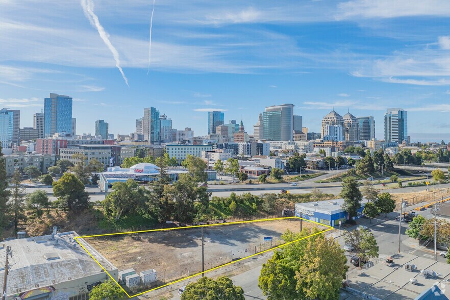 More Photos Of 2116 Brush St, Oakland Land For Sale