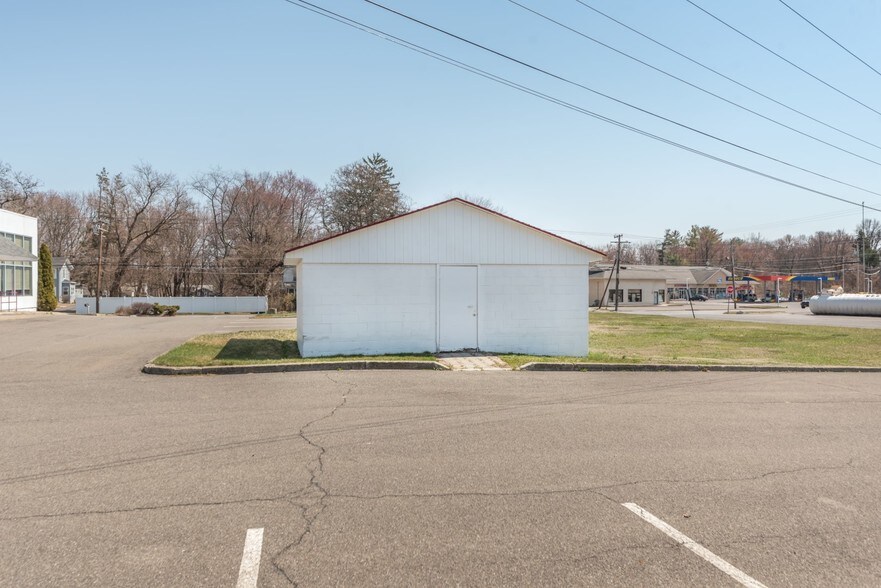More Photos Of 3123 Route 9W, Saugerties Restaurant For Lease