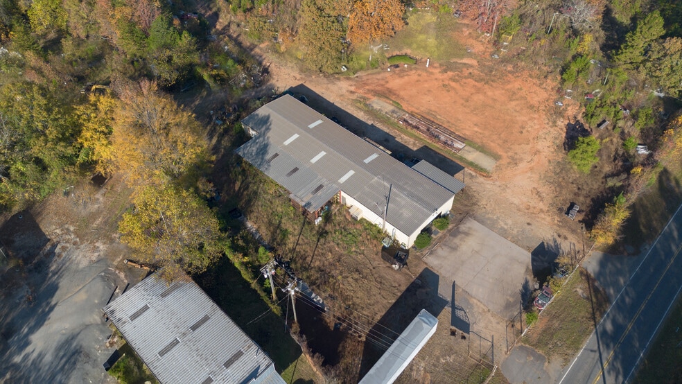More Photos Of 725 Red River Rd, Rock Hill Industrial For Lease