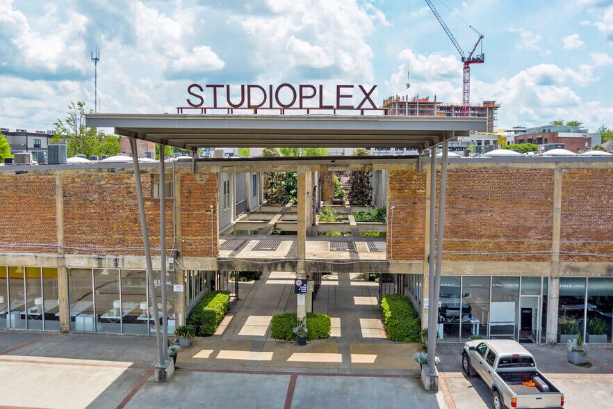More Photos Of 659 Auburn Ave, Atlanta Loft Creative Space For Lease