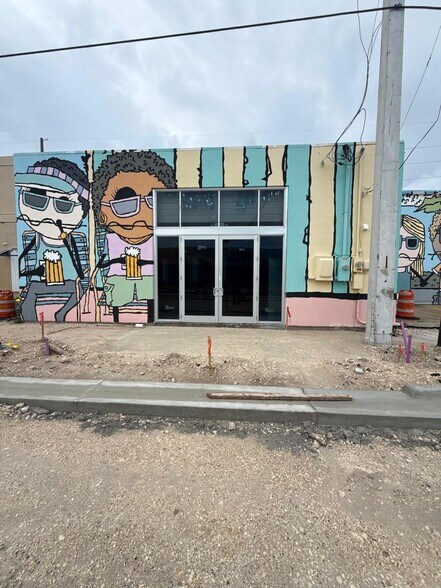 More Photos Of 205-209 NE 1st Ave, Hallandale Beach Flex For Lease