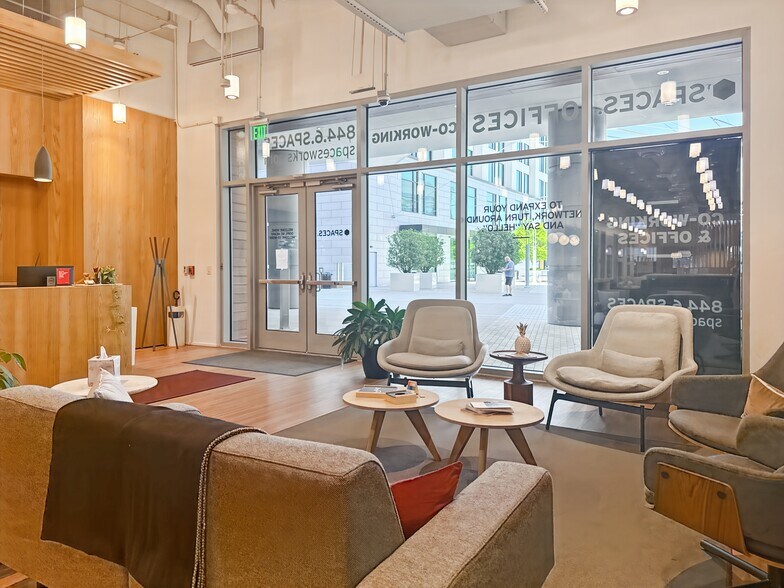 More Photos Of 355 S Main St, Greenville Coworking Space