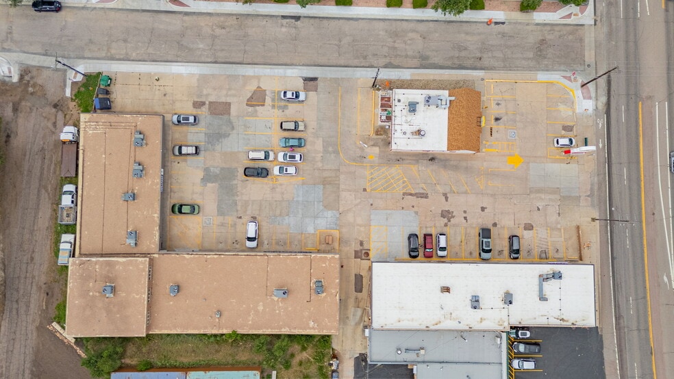 More Photos Of 402-410 S 8th St, Colorado Springs Unknown For Lease