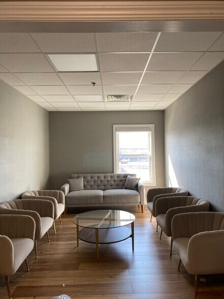 More Photos Of 50 Essex St, Rochelle Park Medical For Lease