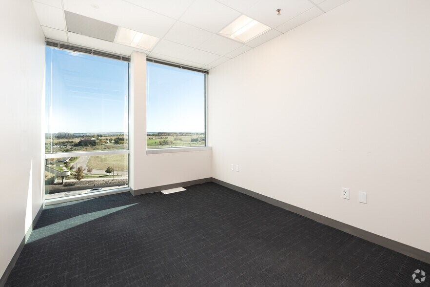 More Photos Of 9380 Station St, Lone Tree Office For Lease