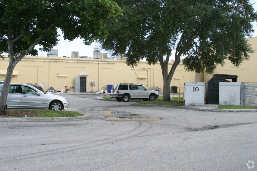 More Photos Of 3660-4060 W Hillsboro Blvd, Deerfield Beach Storefront For Lease