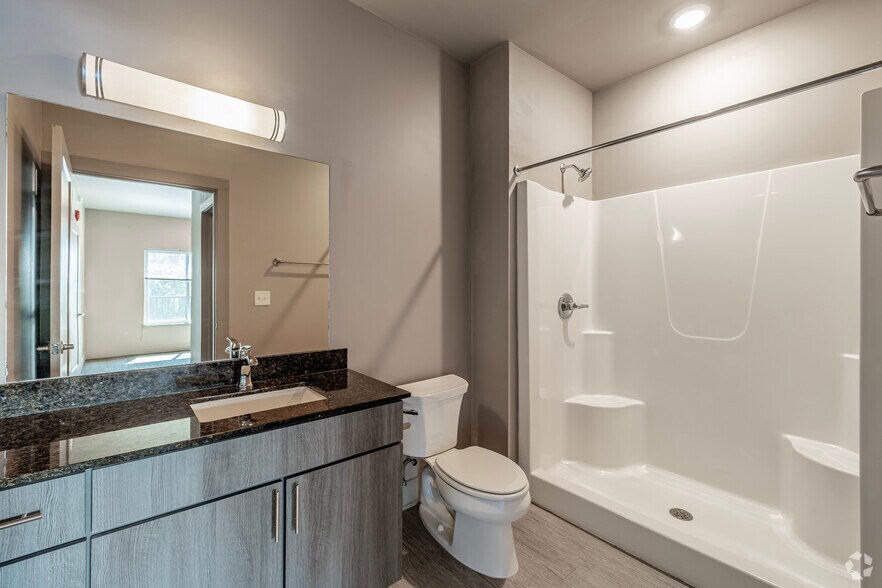 More Photos Of 2010-2024 E Michigan Ave, Lansing Apartments For Sale