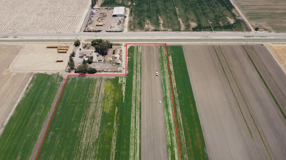 More Photos Of 17712 Adobe Rd, Bakersfield Land For Sale