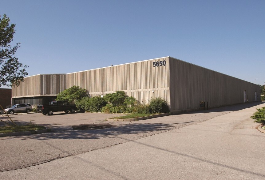 More Photos Of 5650 Timberlea Blvd, Mississauga Warehouse For Sale
