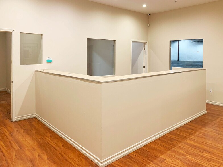 More Photos Of 2260-2268 E 15th St, Los Angeles Warehouse For Sale