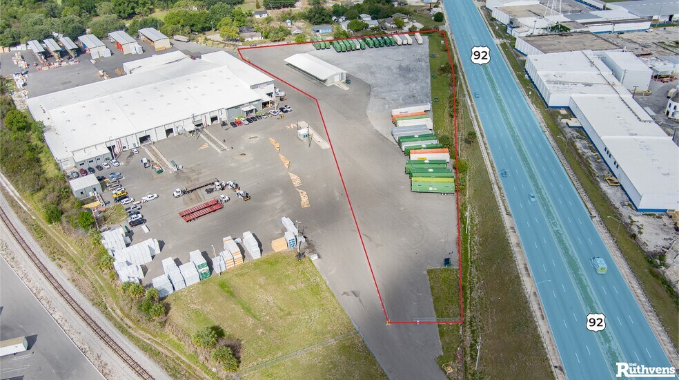 More Photos Of 500 McKean St, Auburndale Warehouse For Lease