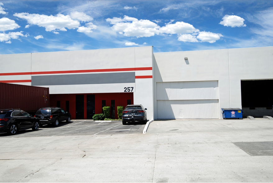 Primary Photo Of 241-317 E Redondo Beach Blvd, Gardena Unknown For Lease