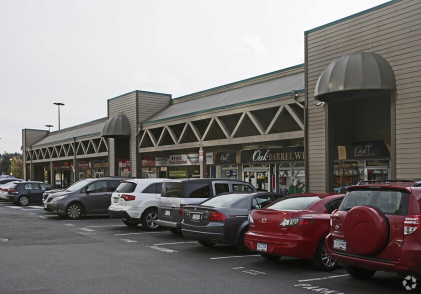 More Photos Of 2922 Glen Dr, Coquitlam General Retail For Lease