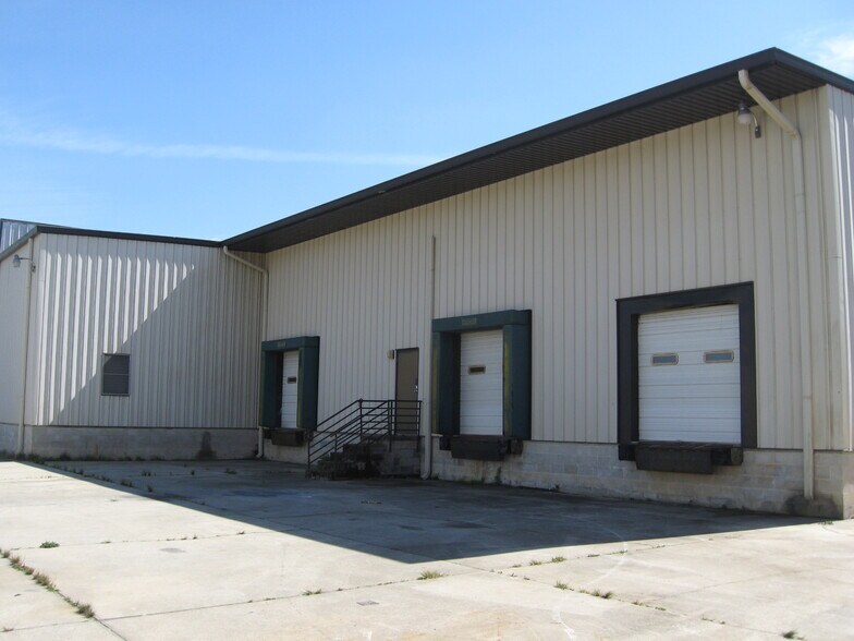 More Photos Of 1410 Highway 9 E, Longs Warehouse For Lease