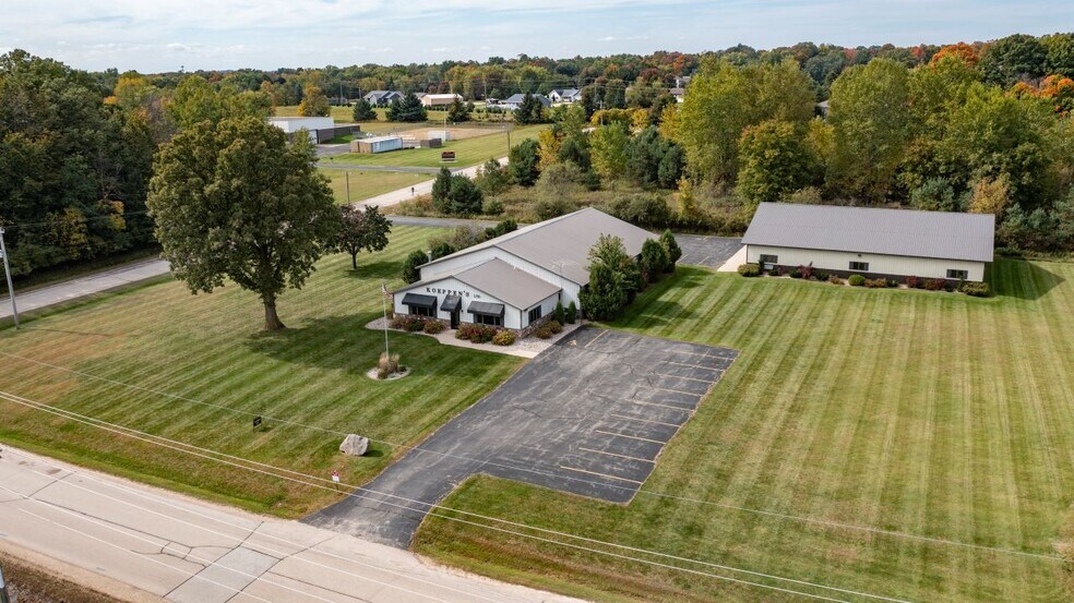 Primary Photo Of 217 Industrial Ave, Clintonville Industrial For Sale