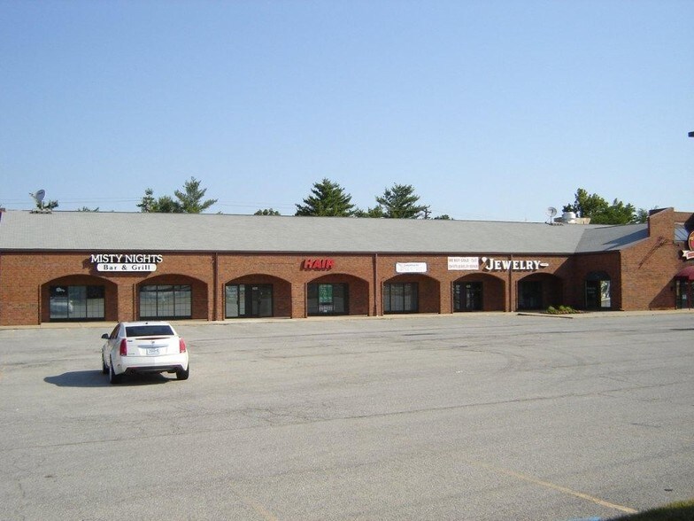 More Photos Of 4223 N Saint Peters Pky, Saint Peters General Retail For Lease