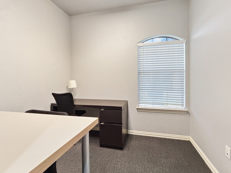 More Photos Of 2438 Lillian Miller Pky, Denton Office For Sale