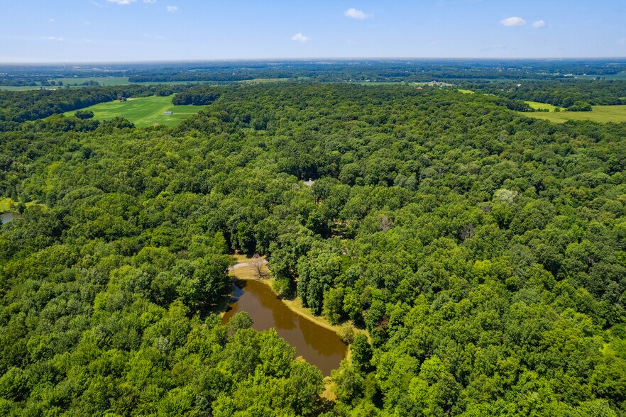 More Photos Of 5455 Plantation Rd, Sunbury Lodge Meeting Hall For Sale