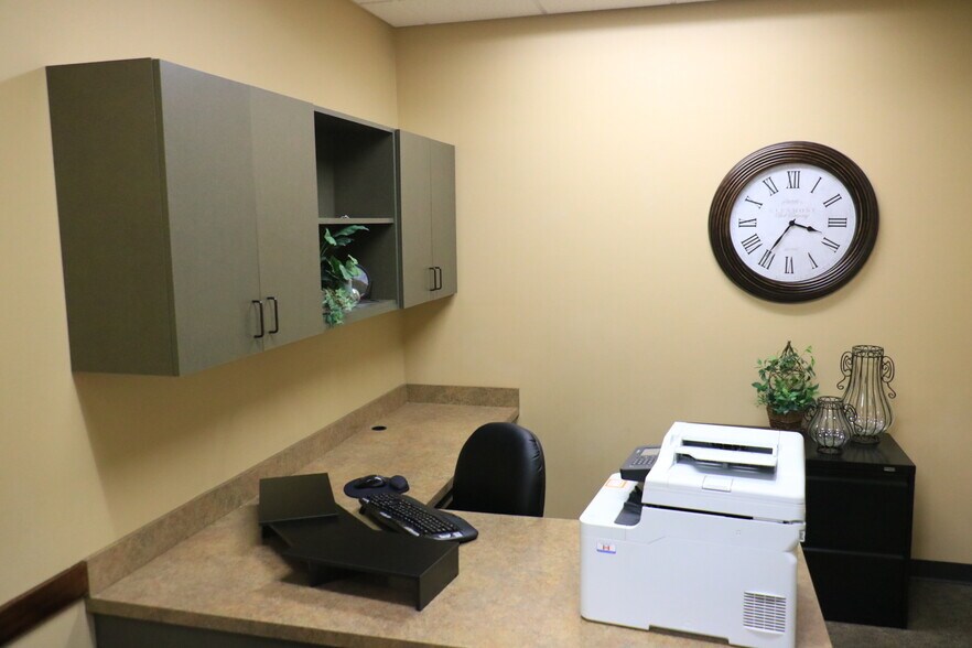 More Photos Of 3318 N Grandmill Ln, Coeur d'Alene Medical For Lease
