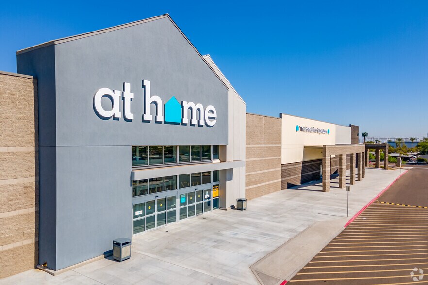 More Photos Of 1380 W Elliot Rd, Tempe Unknown For Lease