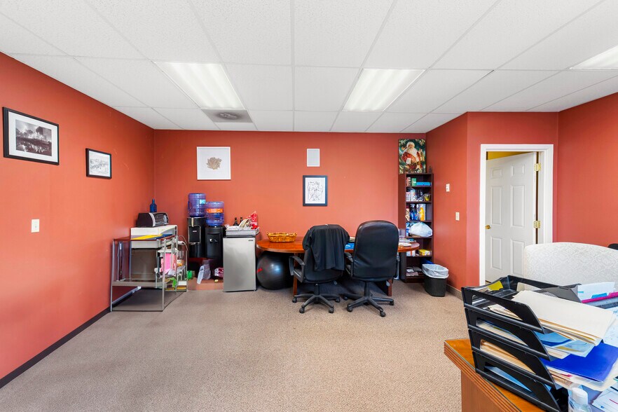 More Photos Of 984 Charles St, North Providence Office For Sale
