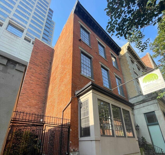 Primary Photo Of 19 E 8th St, Cincinnati Office For Sale