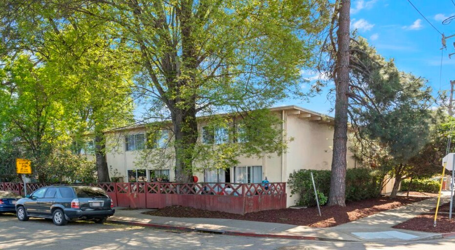 More Photos Of 3212 Rolison Rd, Redwood City Apartments For Sale